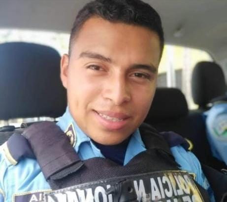 ¡Acribillan a policía!