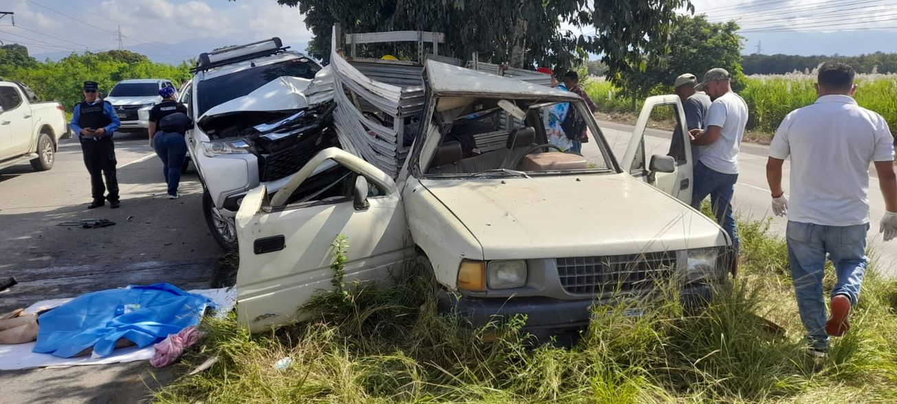 Mujer de la tercera edad muere en accidente de tránsito