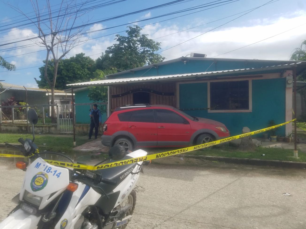 Asesinan a hombre al interior de una cantina