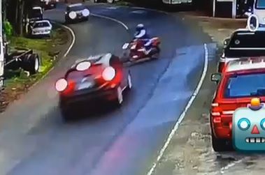 Cámara de seguridad capta brutal accidente vial