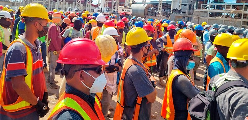 Iglesia evangélica advierte ola de migración por cierre de mina que deja 800 desempleados en Tocoa