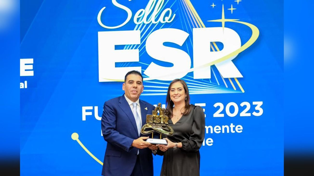 BAC es galardonado por FUNDAHRSE por sus 17 años como Empresa Socialmente Responsable