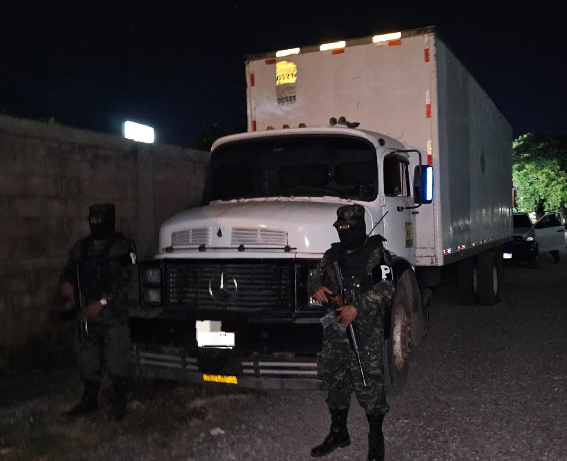 PMOP realizo el aseguramiento de camión y profesional del derecho por contrabando en Choluteca