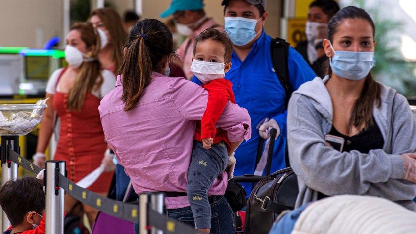 Seis migrantes hondureños dan positivo en prueba de Covid-19 en México.