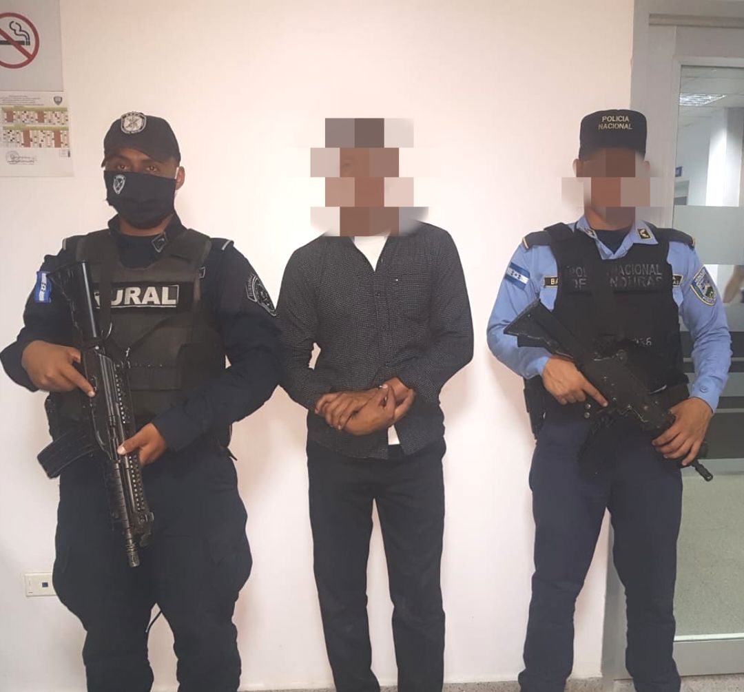 Depravado sexual es capturado por violar a una niña de cinco años.