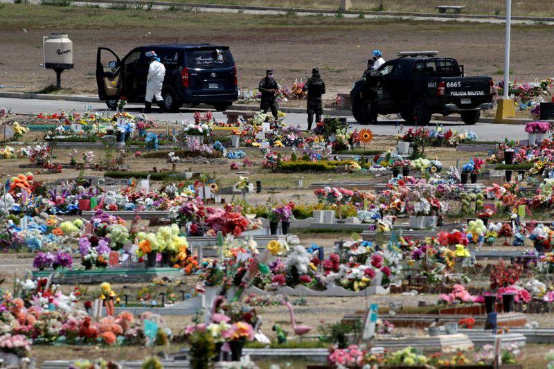 18 personas muertas por COVID-19 en la capital en las últimas horas.