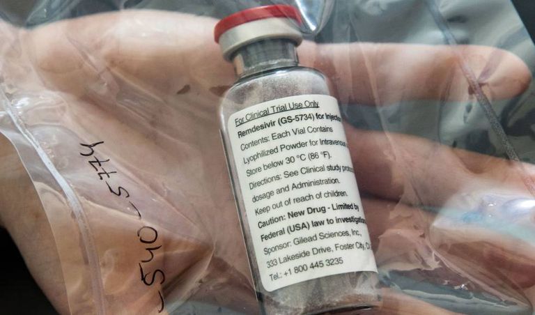 En Europa aprueban primer fármaco para tratar el COVID-19.