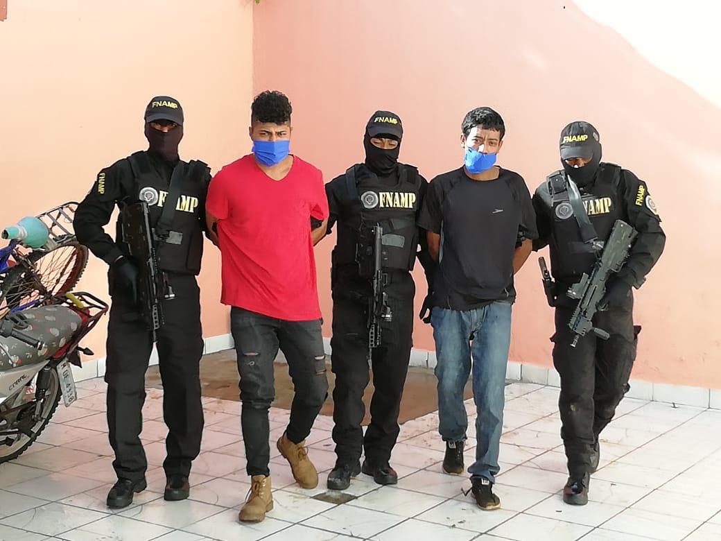 Capturan a supuestos miembros de la MS-13 en Valle de Ángeles.