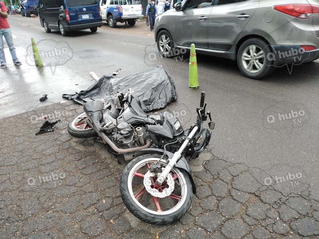 Muere una mujer en trágico accidente de tránsito.