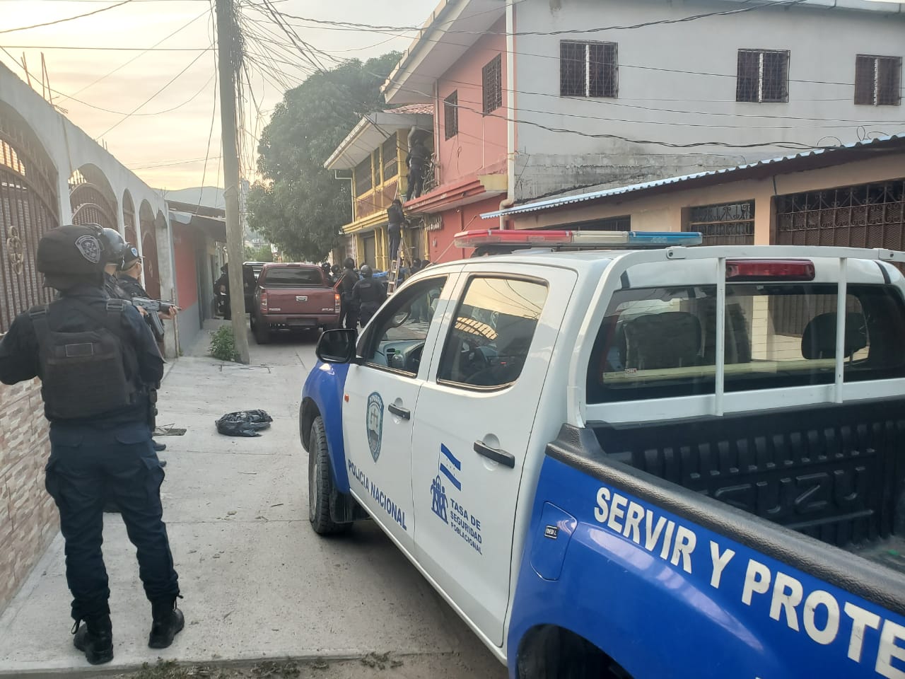 Fuertes operativos en San Pedro Sula.