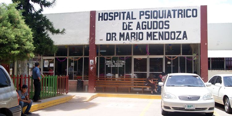 Empleados de hospitales psiquiátricos amenazan con paro de labores.