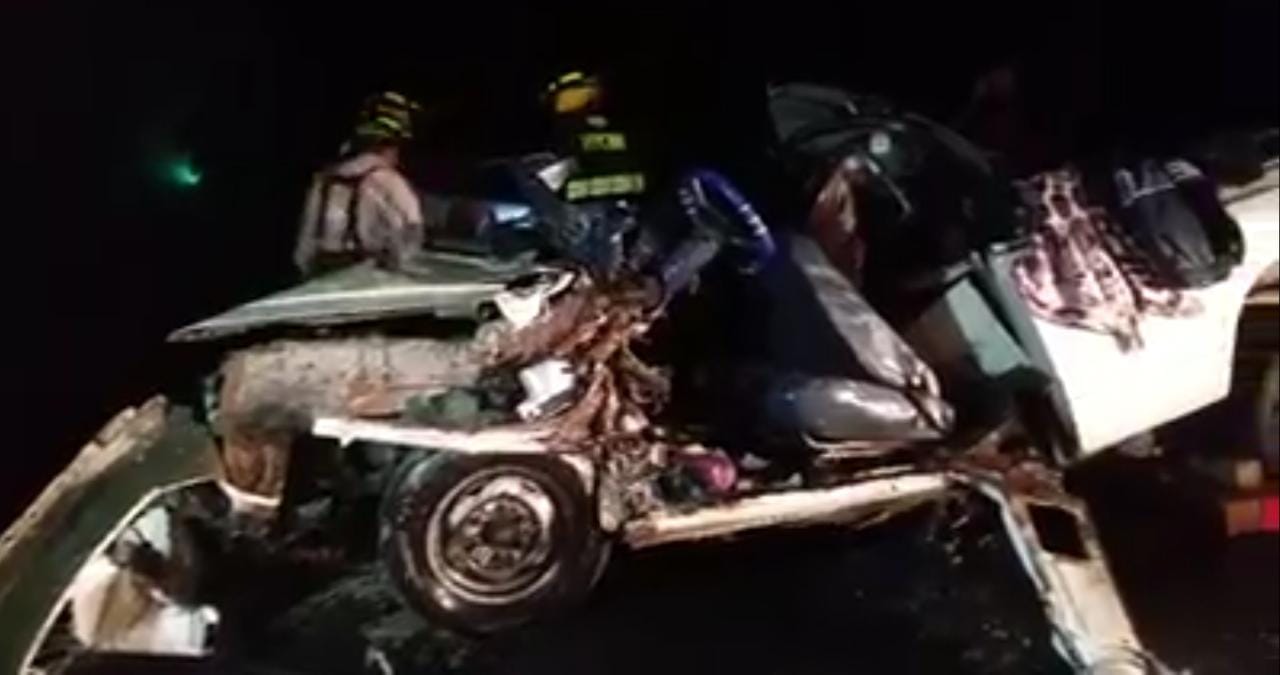 Borracho al volante deja cinco personas heridas.