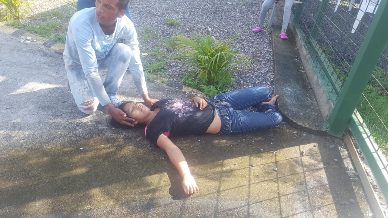 Le dan veneno y la tiran a río en carretera a Olancho