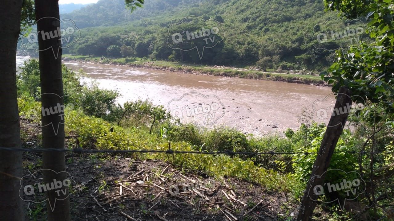 Flotando encuentran un cadáver en el río Choluteca.