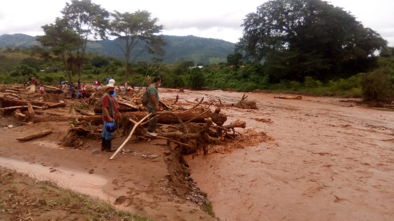 Hondureños en shock por paso de Eta e Iota.
