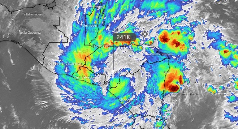 Juan José Reyes "Iota impactará muy fuerte en el país aunque ya se haya degradado".