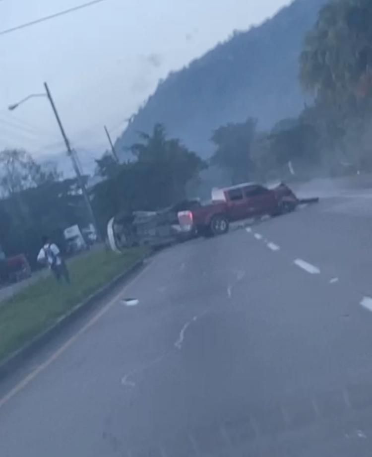 Dos heridos deja brutal accidente de tránsito en la zona norte.