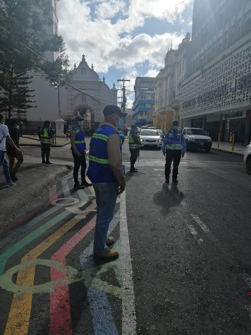 DNVT junto con IHTT inician ordenamiento vial en el centro de Tegucigalpa