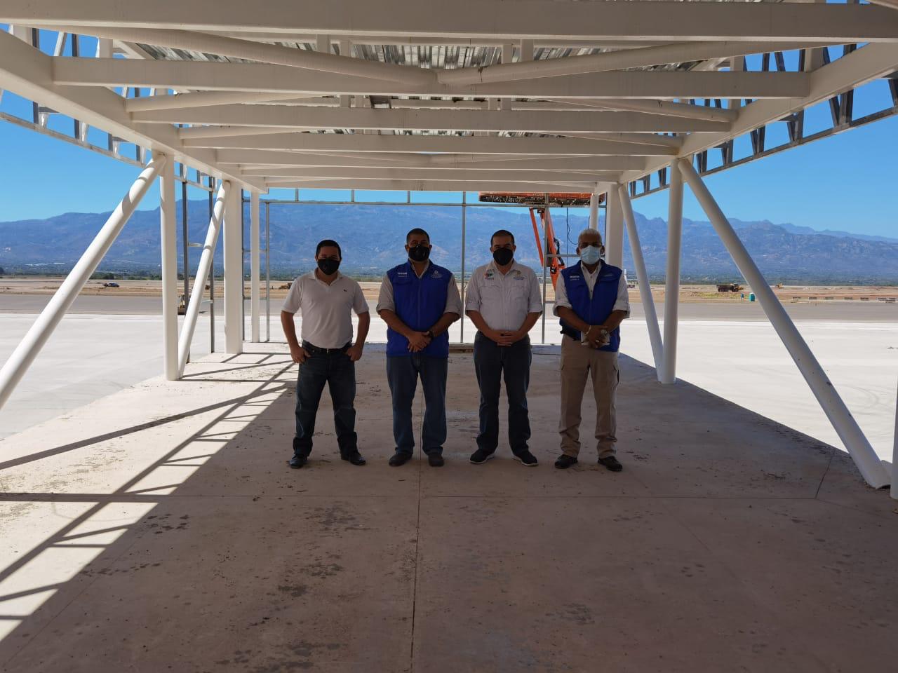 Migración inspecciona terminales en Aeropuerto Internacional de Palmerola