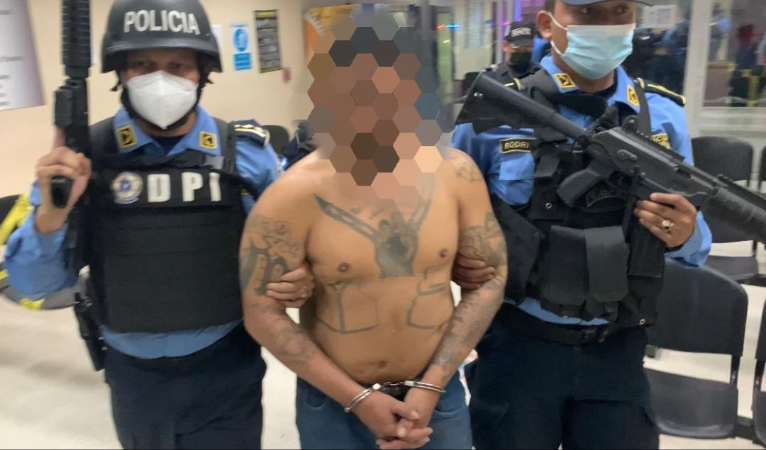 Desarticulado narcolaboratorio, arrestados y remitidos dos supuestos integrantes de la MS-13 en la zona norte del país