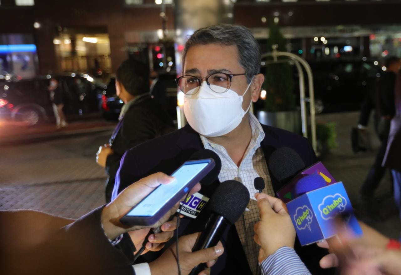 Presidente Hernández arribó a New York, para participar en 76 periodo de sesiones de la ONU