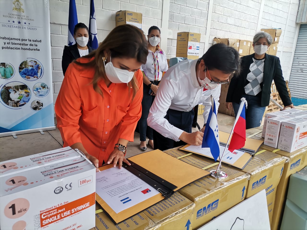 Salud recibe importante donación para fortalecer la respuesta ante el Covid-19