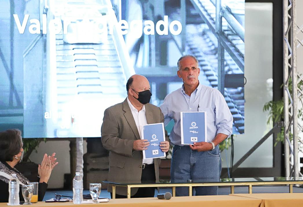 Asfura y Confraternidad Evangélica de Honduras firman Acuerdo que rechaza el aborto y respeta el concepto del matrimonio