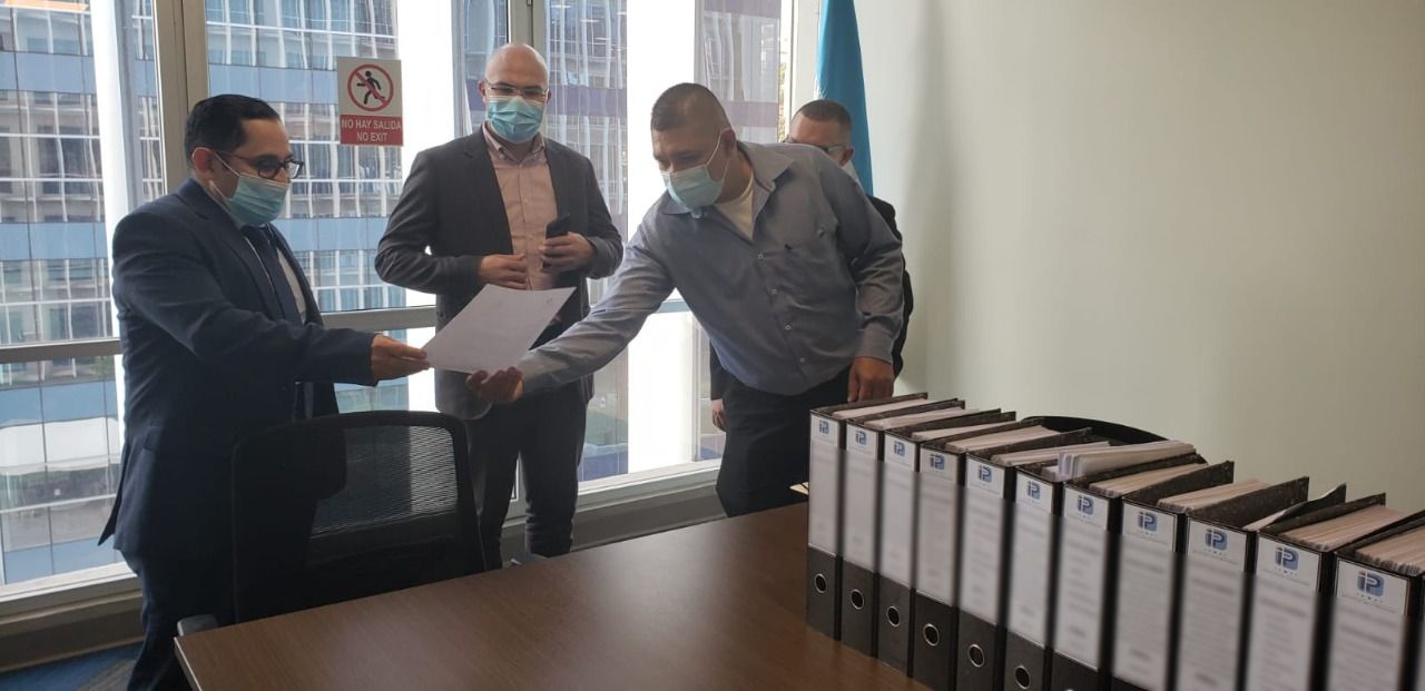 Ministerio Público recibe importante documentación de IP por irregularidades en fideicomisos suscritos con Banadesa